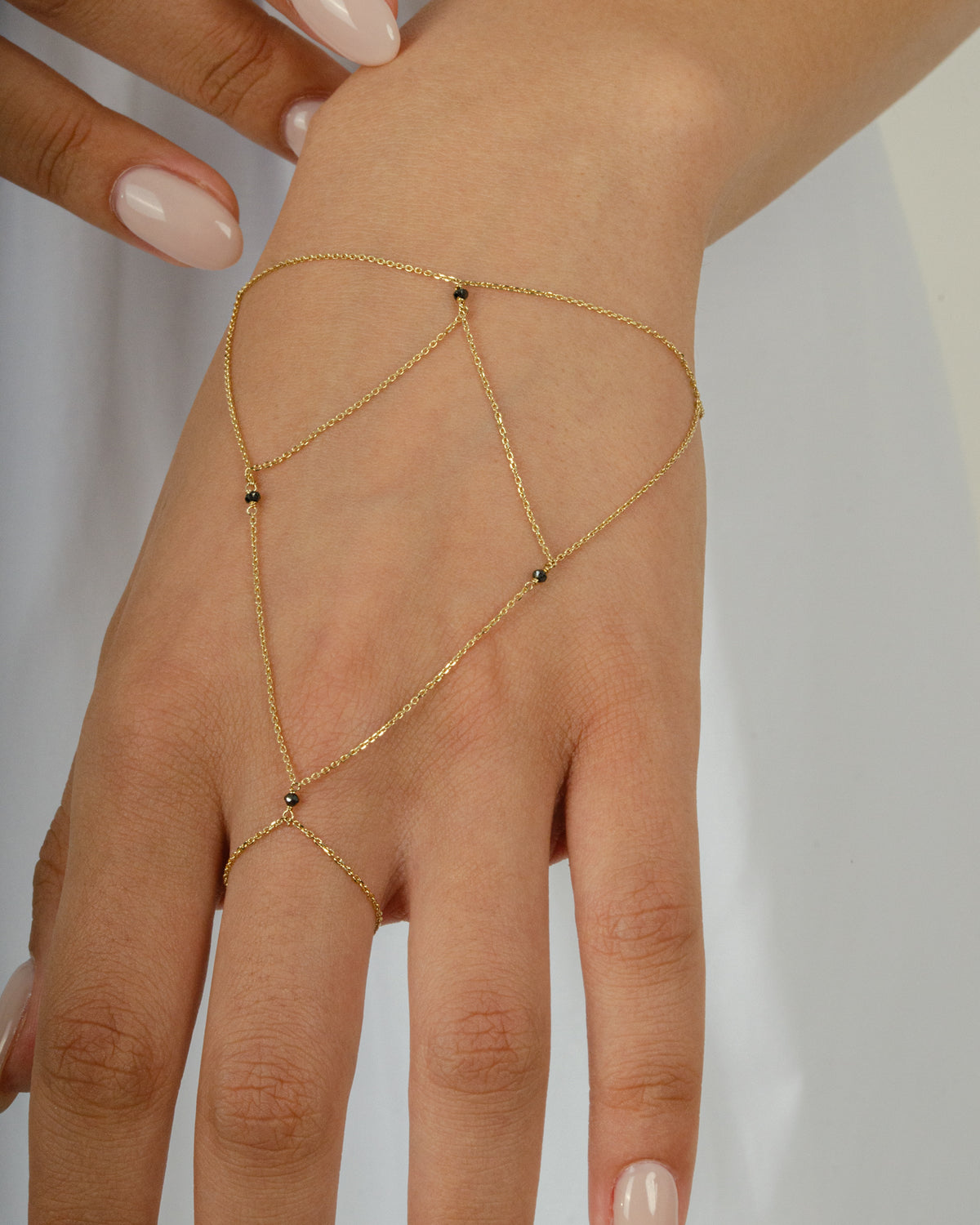 Chain'd Hand Kendall - Hand Chain | KONI Design – Koni Design Shop