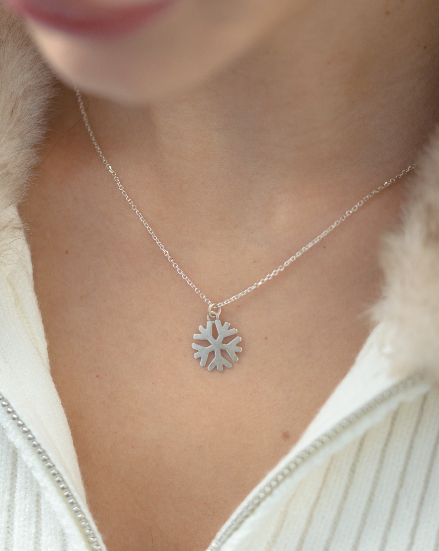 Snowflake necklace