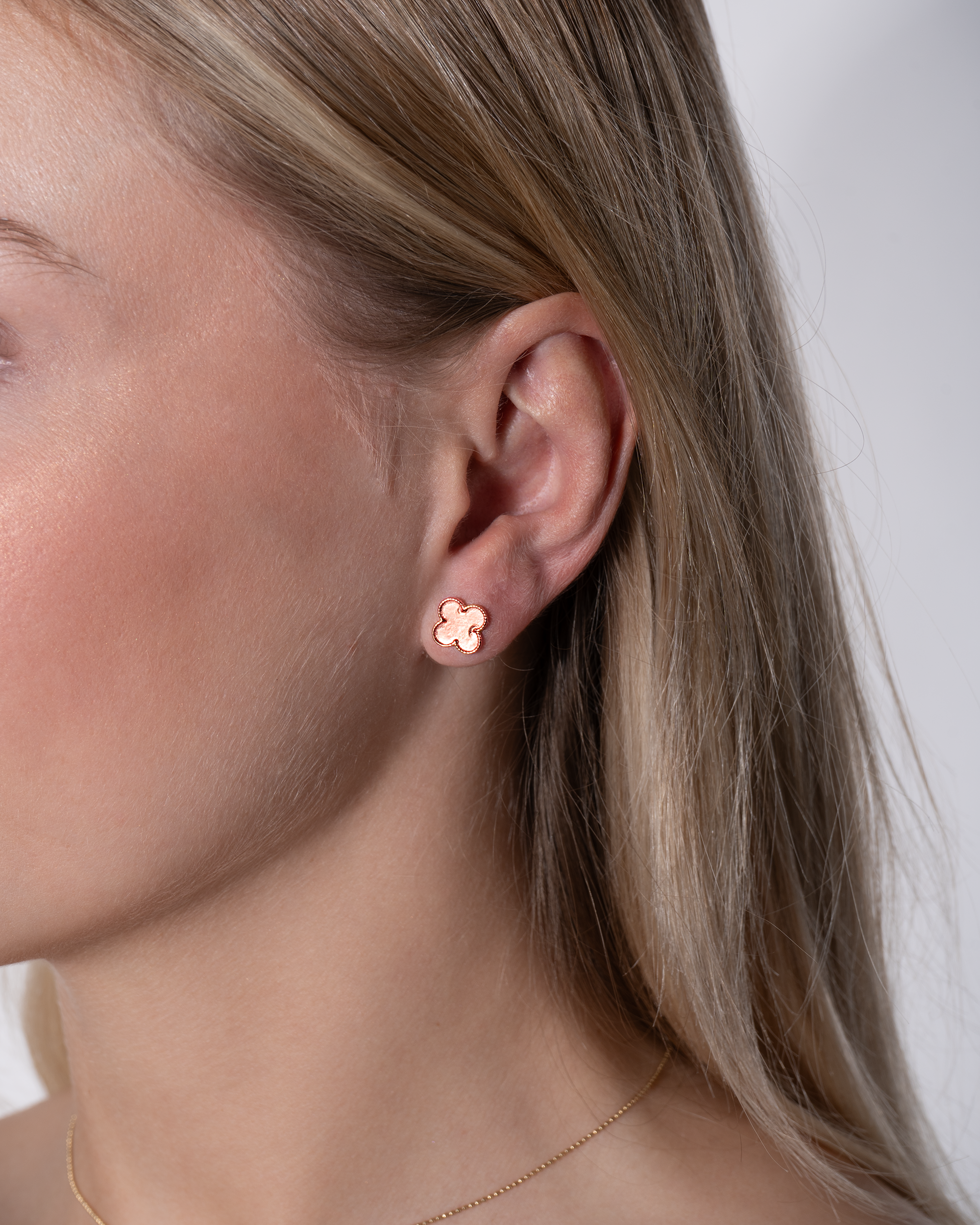 Nixie - stud earrings
