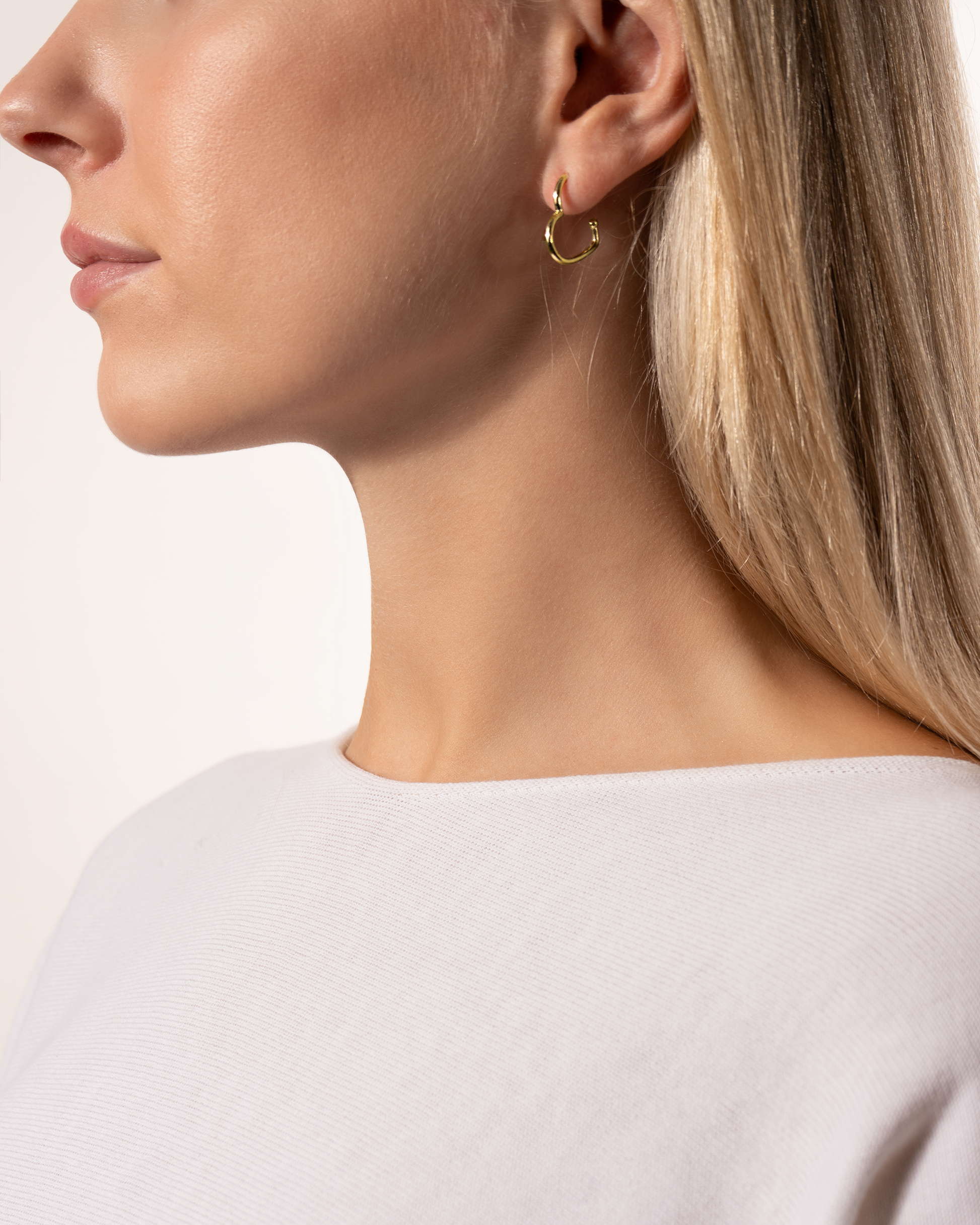 Vailora Ohrringe – Detailansicht 3, KONI Design