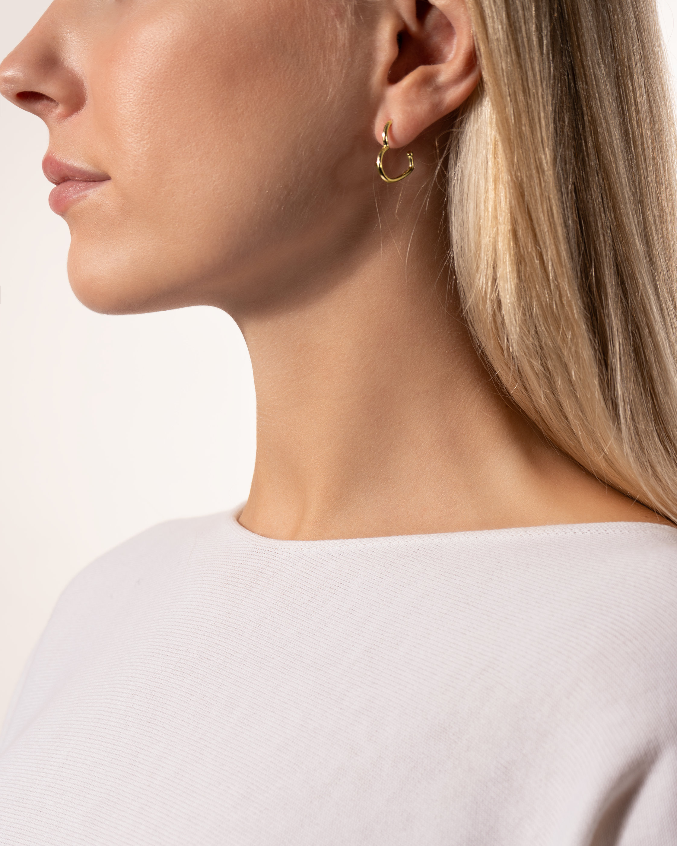 Vailora Ohrringe – Detailansicht 3, KONI Design