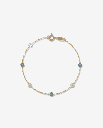 Esther – Armkette Gelbgold | 14 Karat Gold Armkette mit Aquamarin & Perlen | KONI Design Wien