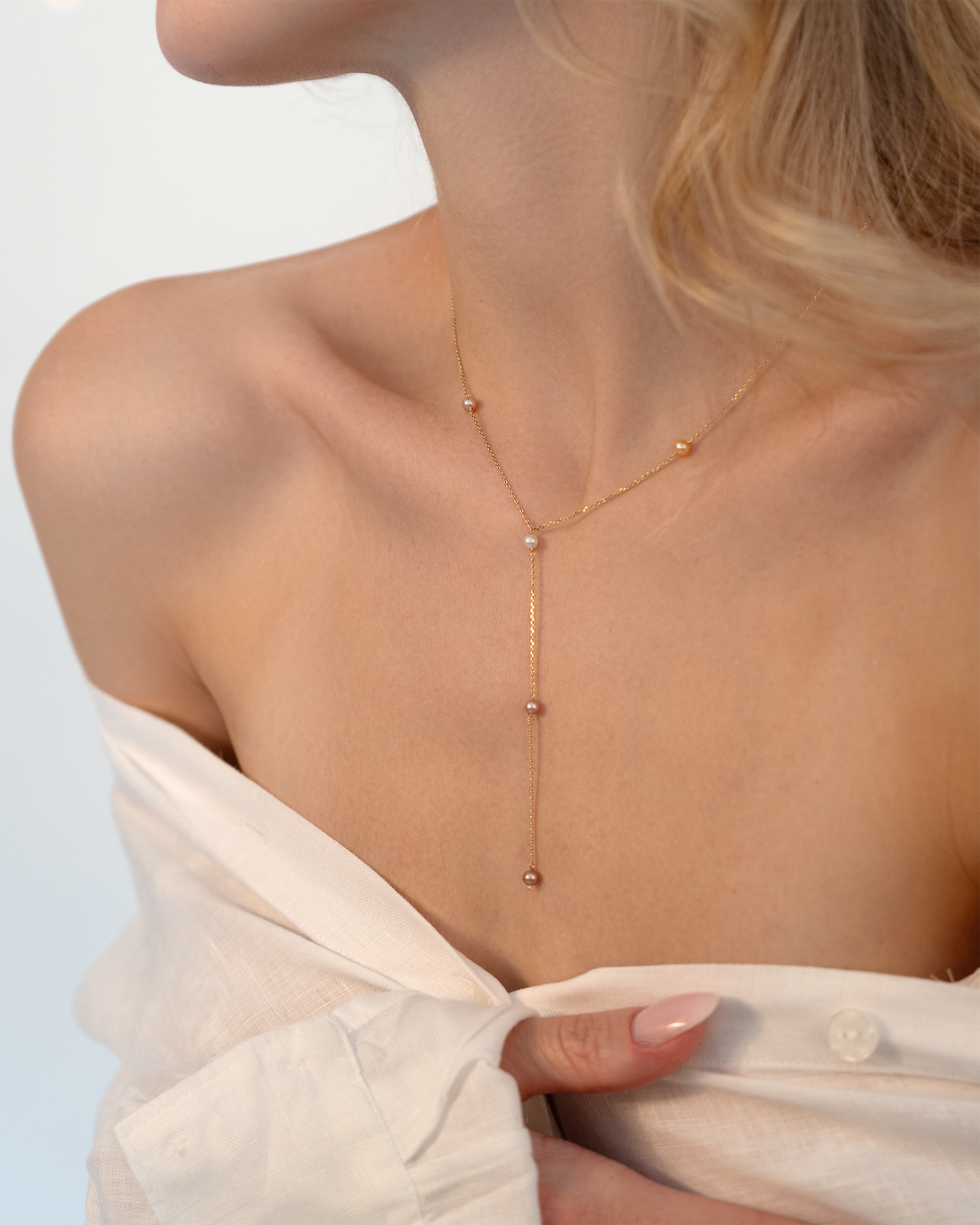 Peach – Y-Halskette Gold | Y-Halskette mit Anhänger | KONI Design Wien