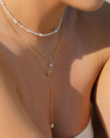 White Magnolia – Y necklace