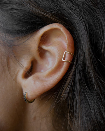 Rosella - Silver hoop earrings