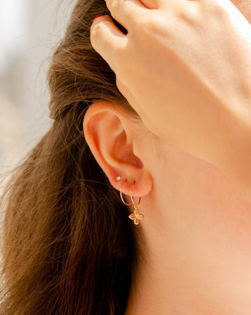Mila - silver hoop earrings